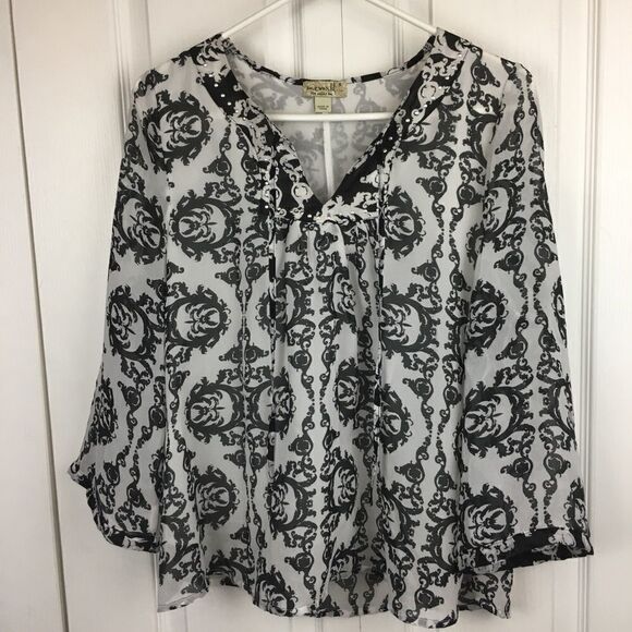 ONE WORLD Tops - One World Tie Front Blouse‎